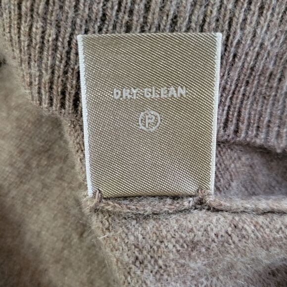 Raffi Men's Cashmere Taupe V-neck Long Sleeve Pullover Sweater - Picture 12 of 13
